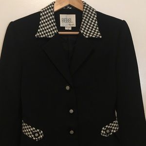 Women’s 2-pc suit